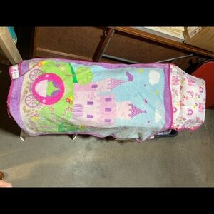 Toddler girl’s roll up sleep mat